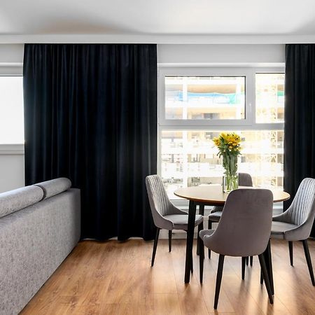 Star4You II Apartments Wroclaw Ngoại thất bức ảnh