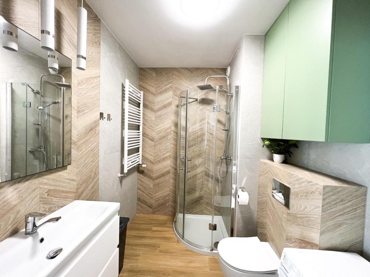 Star4You II Apartments Wroclaw Ngoại thất bức ảnh