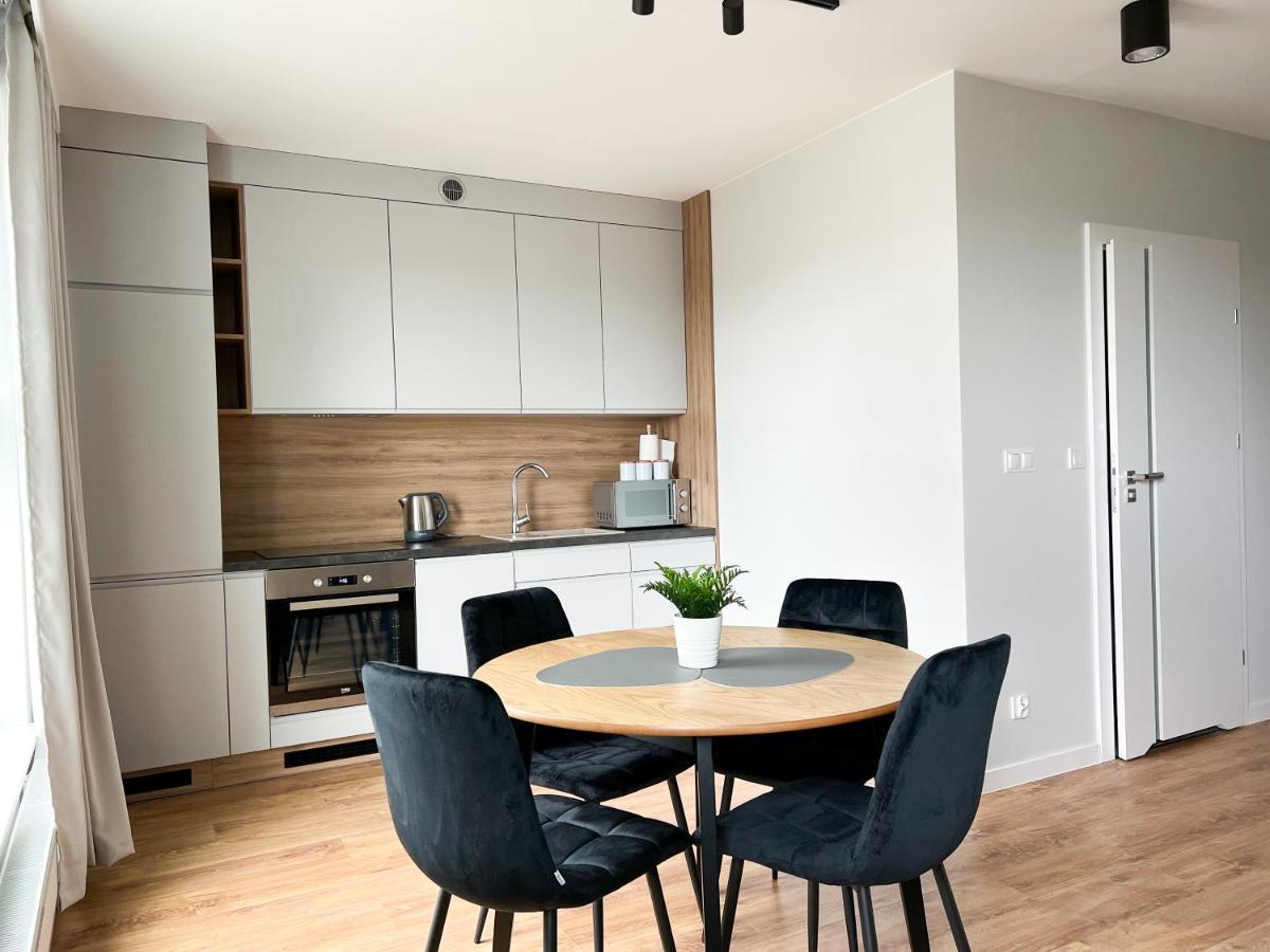 Star4You II Apartments Wroclaw Ngoại thất bức ảnh