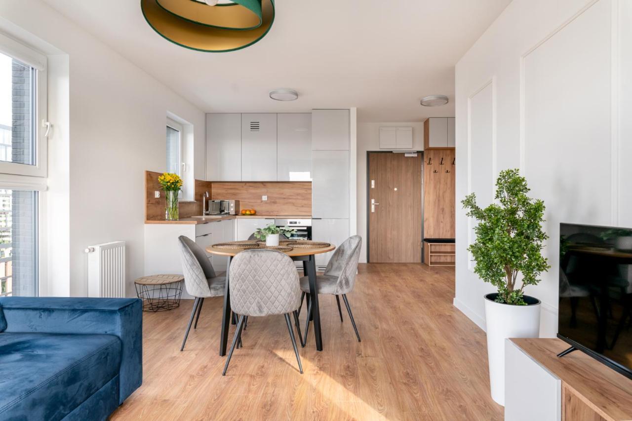 Star4You II Apartments Wroclaw Ngoại thất bức ảnh