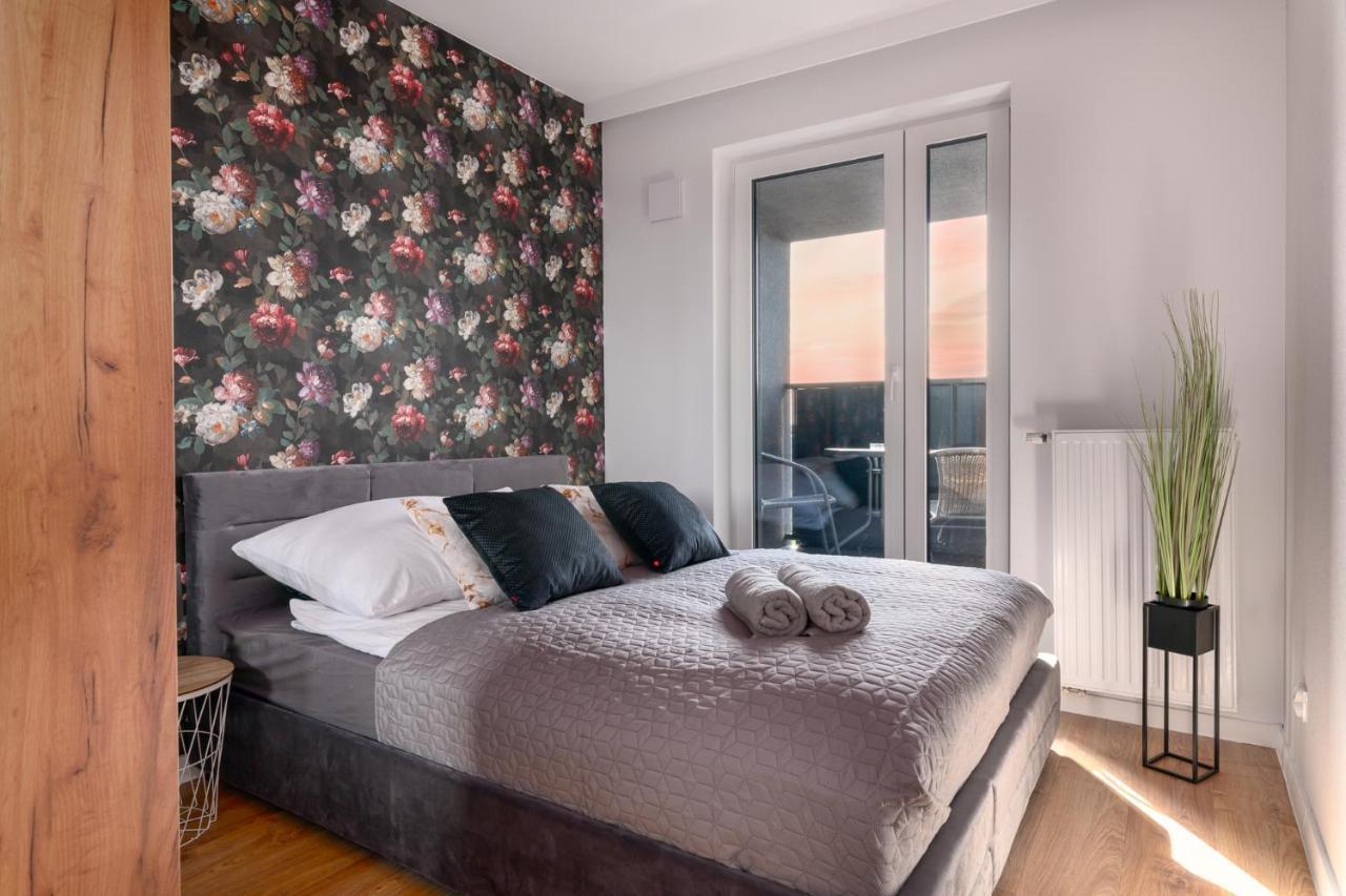Star4You II Apartments Wroclaw Ngoại thất bức ảnh